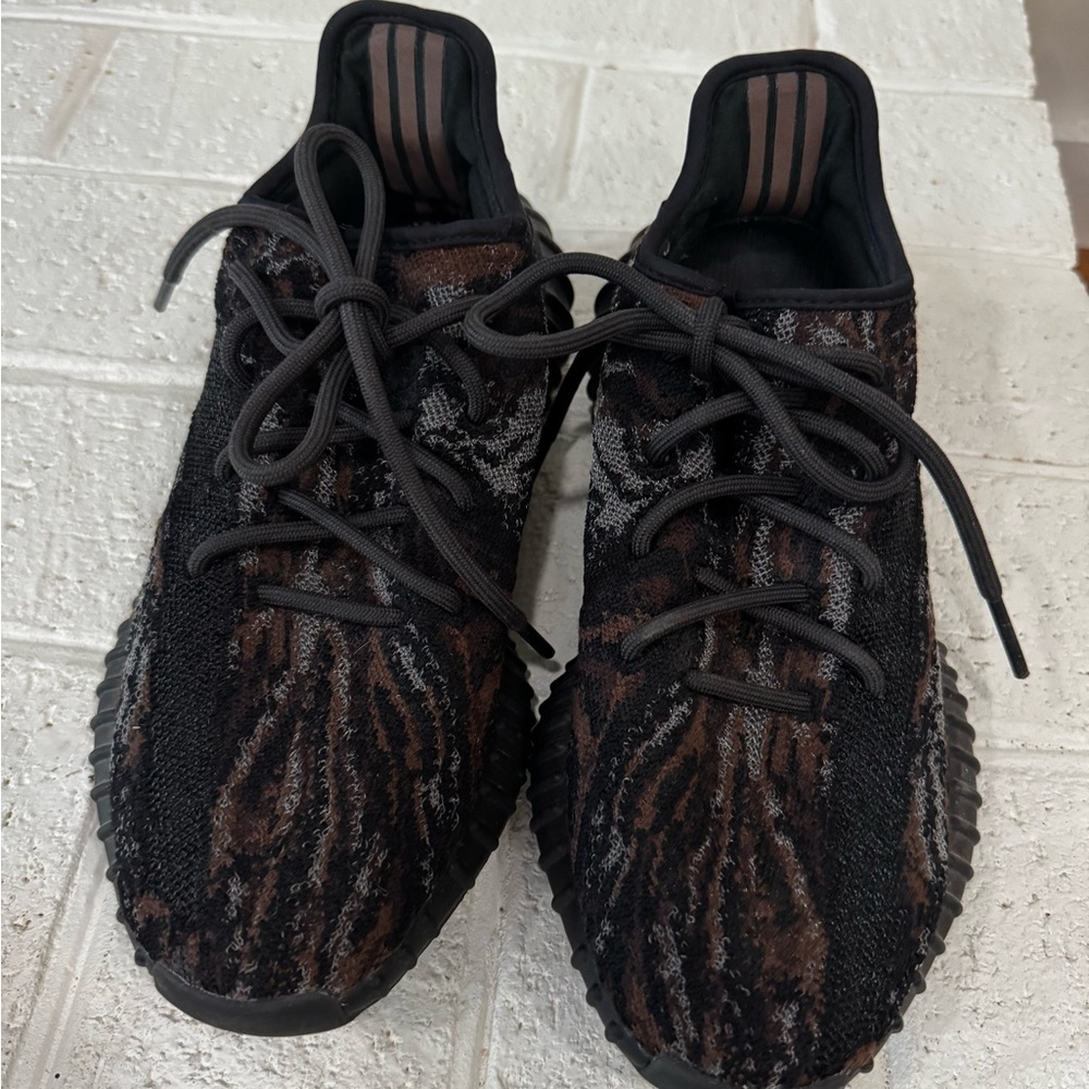 Yeezy Black and Brown Patterned Sneakers